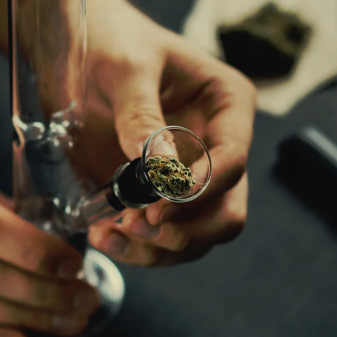 Best bong for apartments