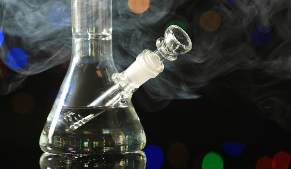 bong water turns yellow