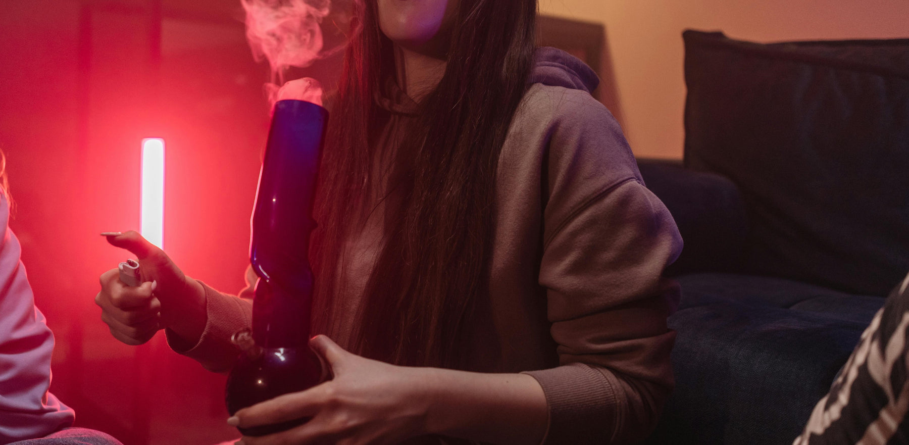 How to Keep Your Bong Clean and Smelling Fresh