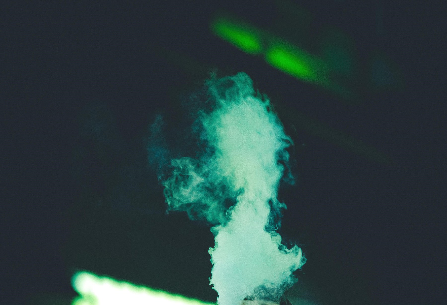 Top 5 Odor-Control Products for Discreet Smoking