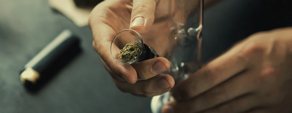 what causes drag in a bong